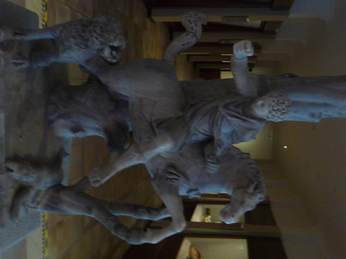 P1040474.JPG 3456x2592 index 230